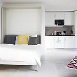 Modern Smart Studios With Prime City Center Location - Al9